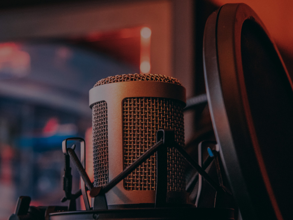 Create and Listen to Online Radio Shows | Blog Talk Radio